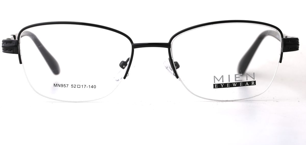 MN957